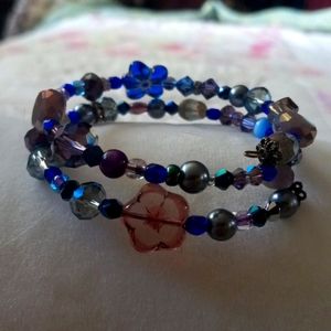 Pretty Czech beaded bracelet with crystals on memory wire in shades of blue